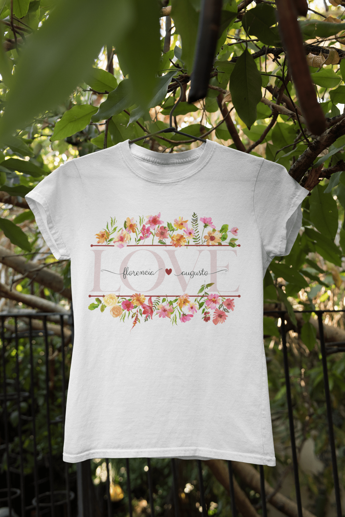 Remera Love Floral con Nombres 💑🌷