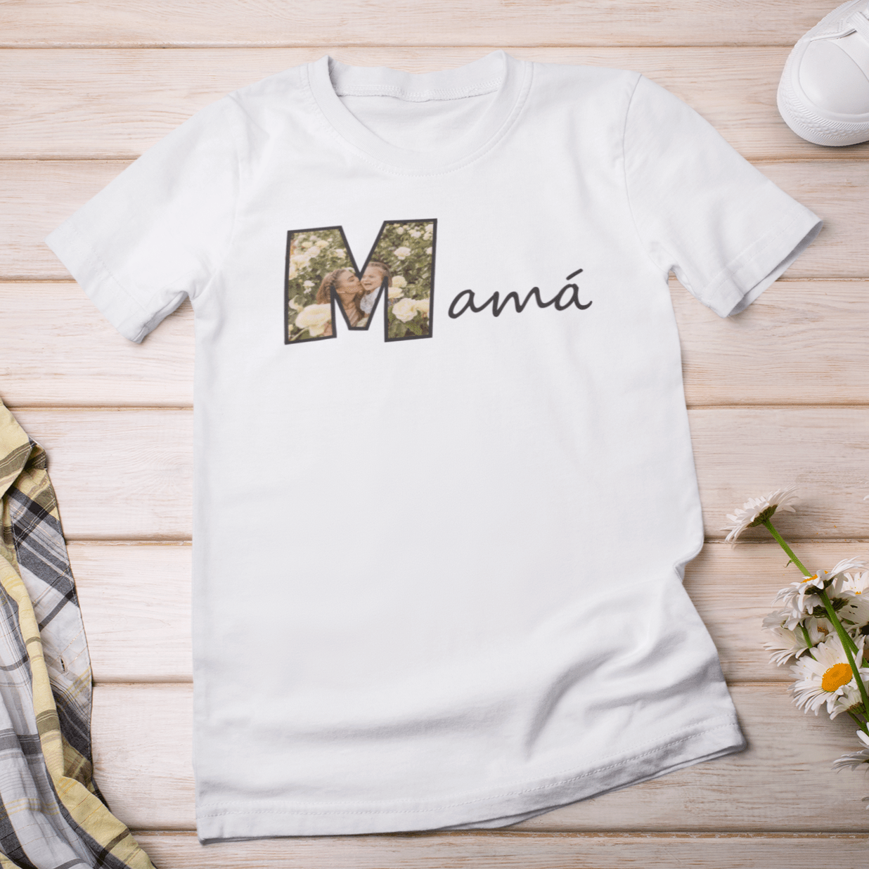 📸👩‍👧 Remera “M” de Mamá | Personalizá la M con la foto de mamá