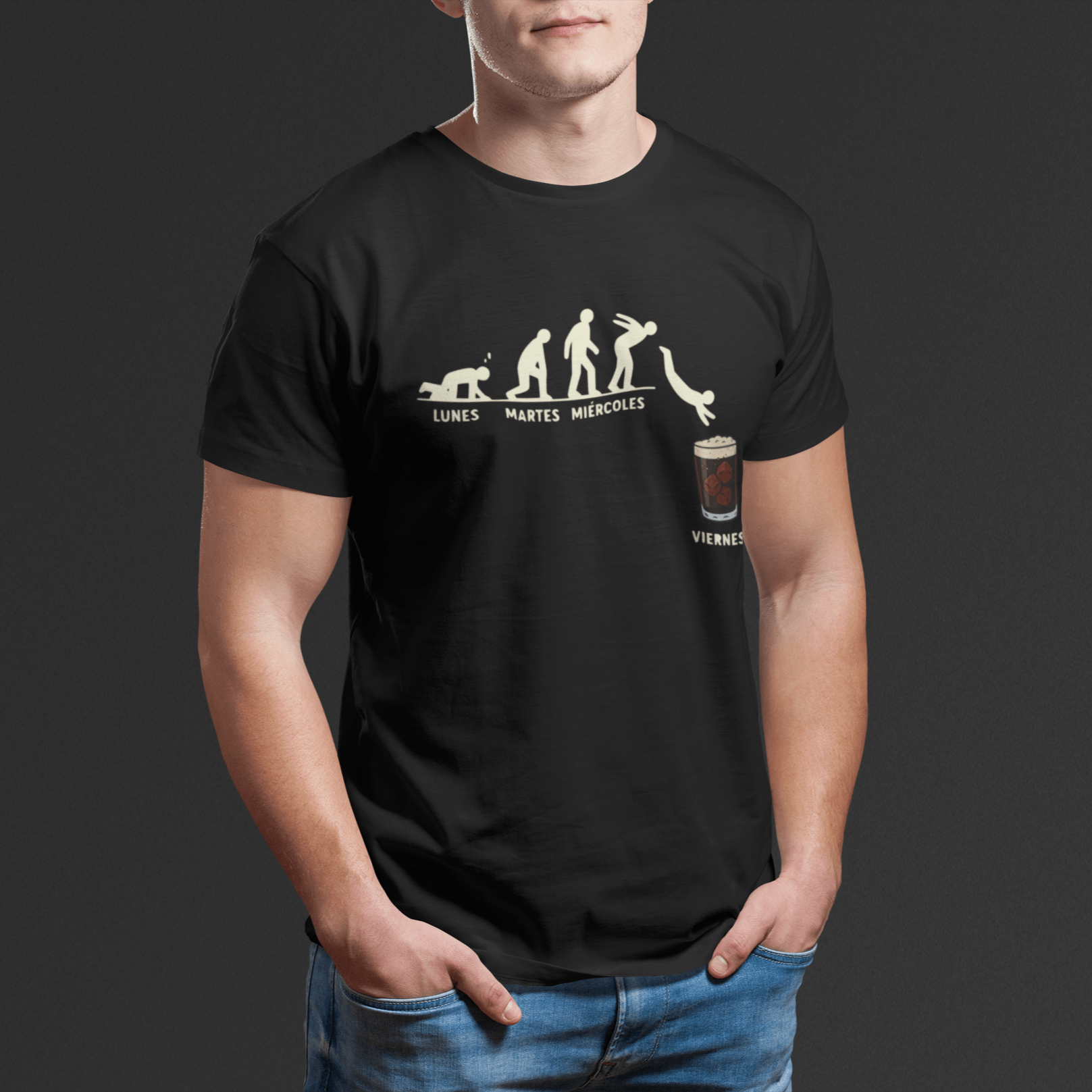 🍻 Evolución hacia el Viernes – Remera Unisex Personalizada