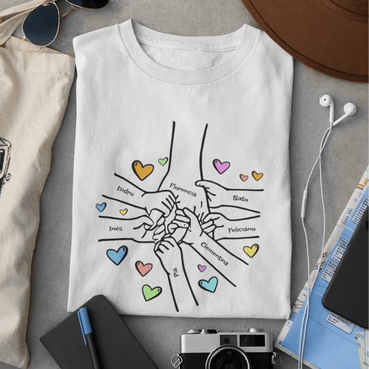 🤲❤️ La mano de Mamá y sus hijos - Remera personalizada con los nombres🌟