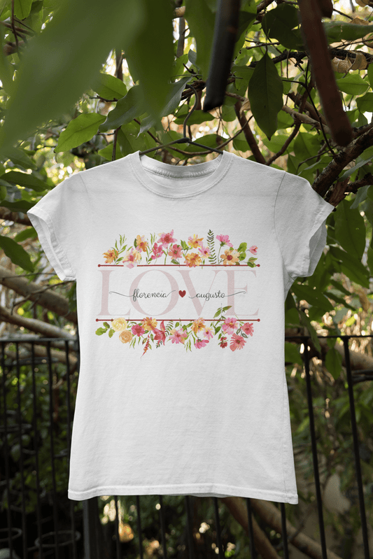 Remera Love Floral con Nombres 💑🌷