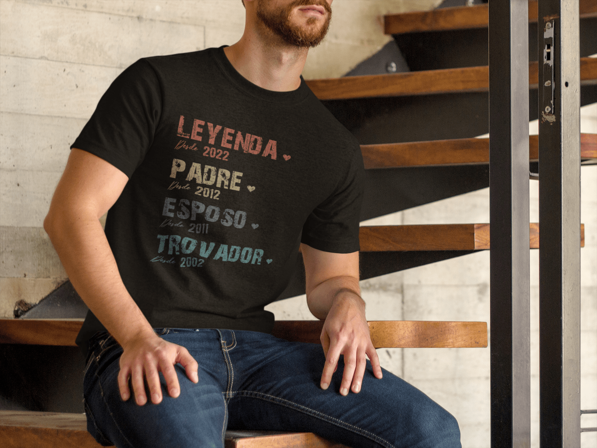 Porque fuiste el alma mater, el mejor, un crack, el asador oficial... ¡Contá tu propia Trayectoria en tu remera! 🔥🧢 🐵➡️🚶‍♂️